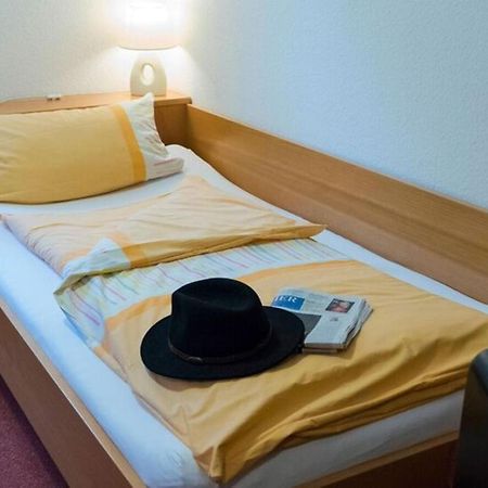 Hotel Landgasthof Lell Künzelsau エクステリア 写真